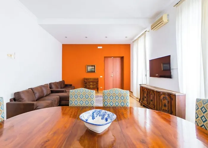 Central Apartment With 3 Bedrooms In Rome