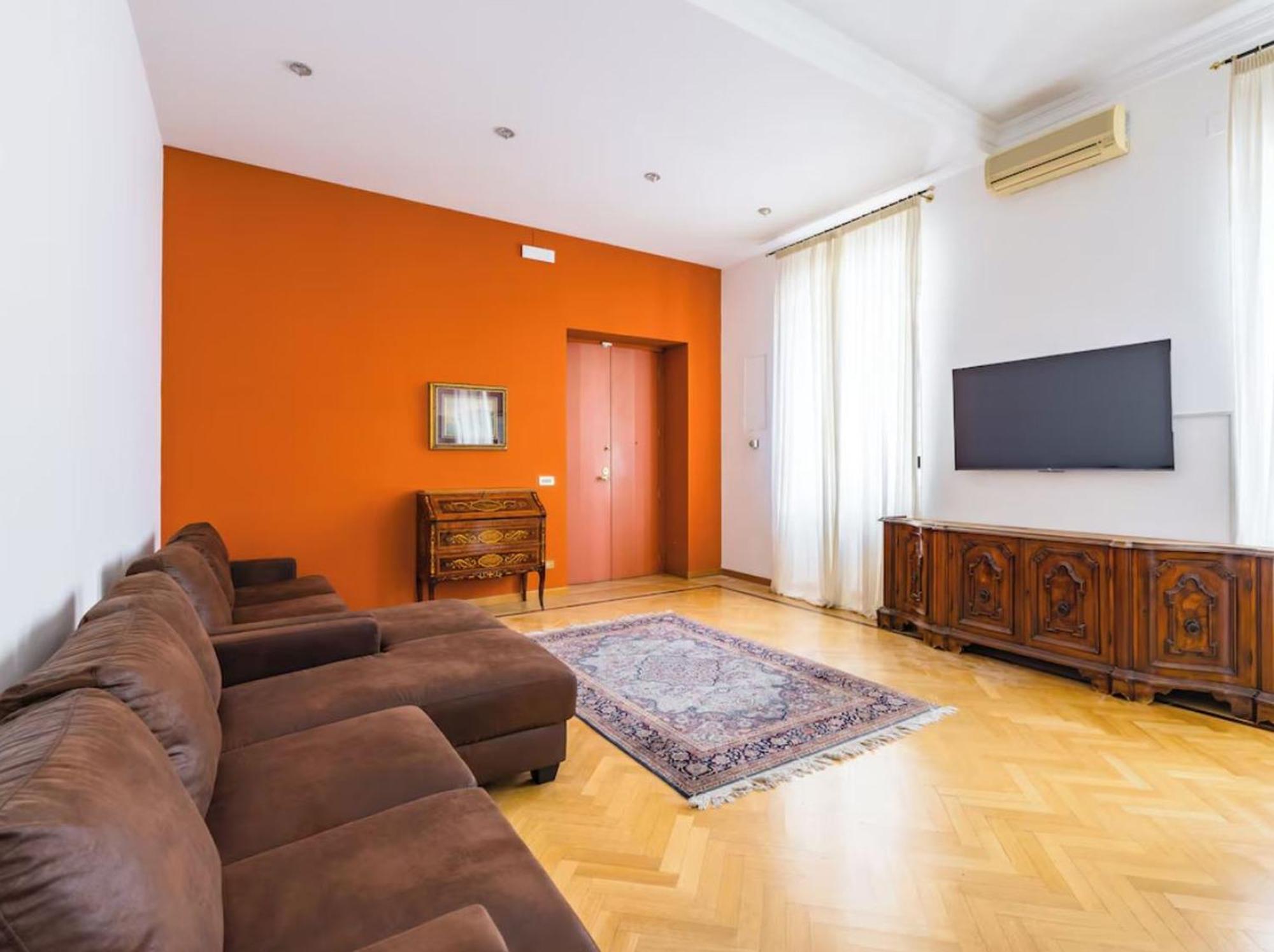 Central With 3 Bedrooms In
