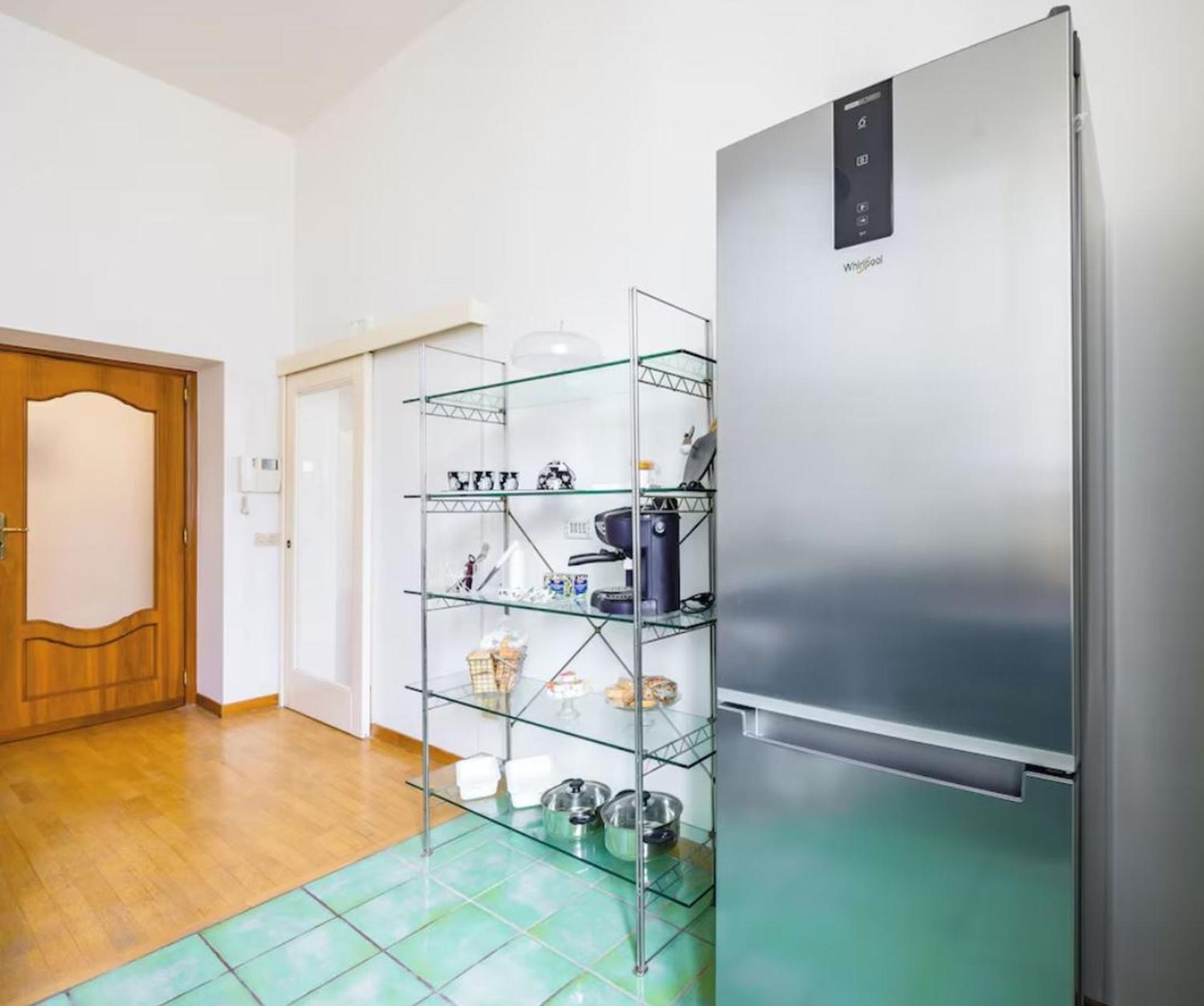 Central With 3 Bedrooms In Roma