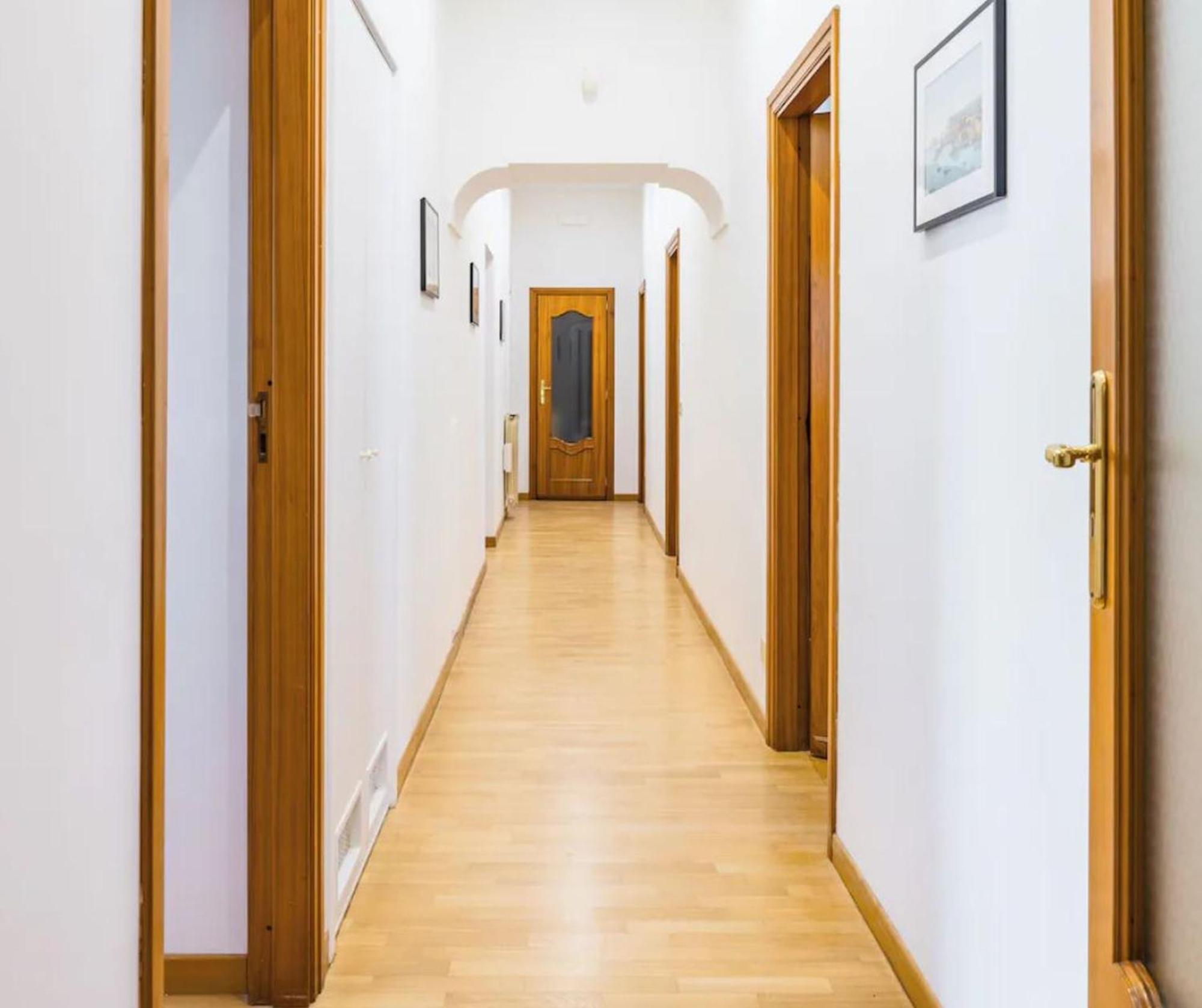 Central With 3 Bedrooms In *